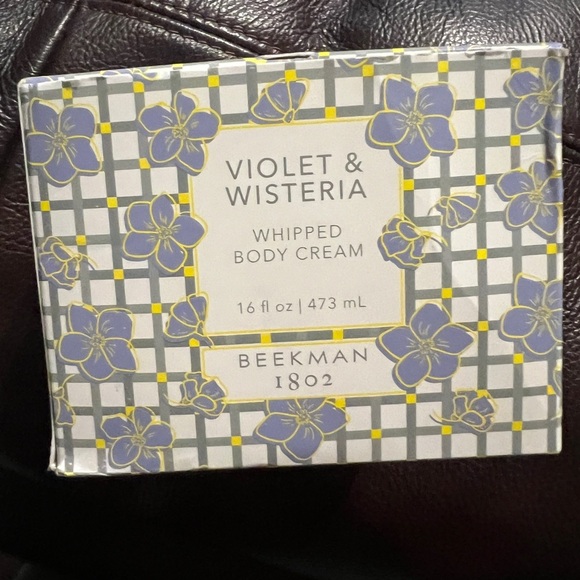 BEEKMAN 1802 “VIOLET & WISTERIA” WHIPPED BODY CREAM. 16oz. NEW SEALED - Picture 1 of 4